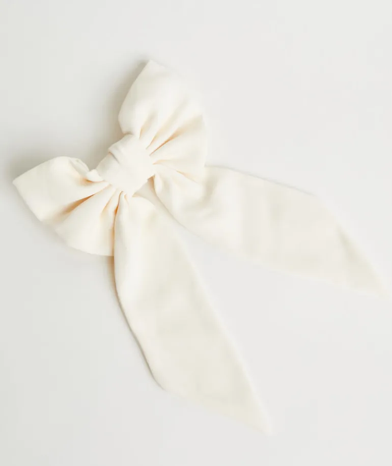 Bow Crepe Hair Clip